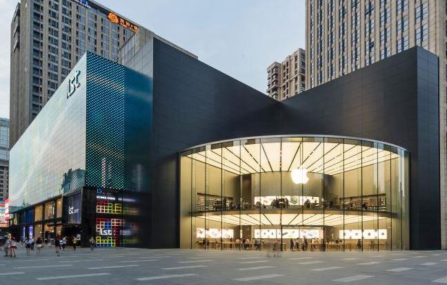  Nanjing Apple Store wide view of store 